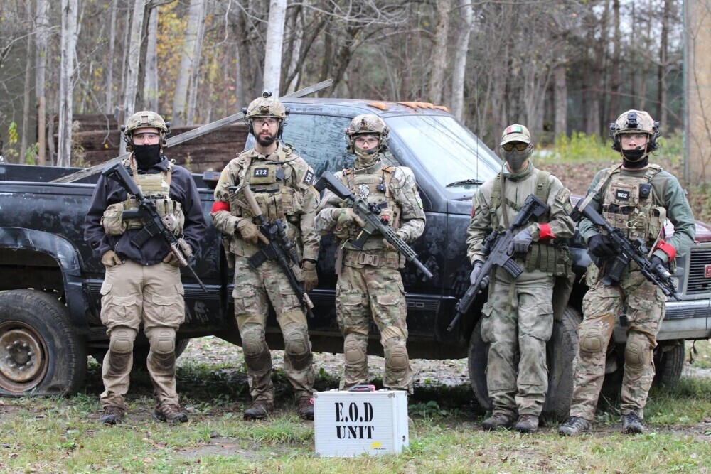 Milsim players 